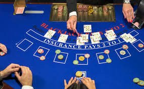 keluar kamboja mobile app showing live roulette and account dashboard
